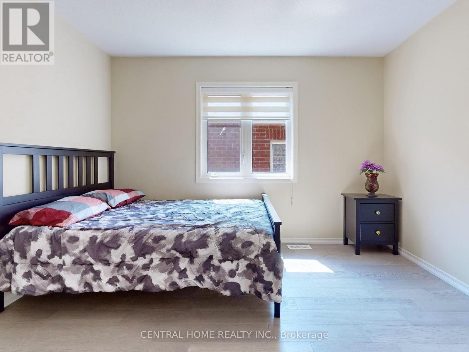 Photo 13 of 19 Camilleri Road, Ajax ON