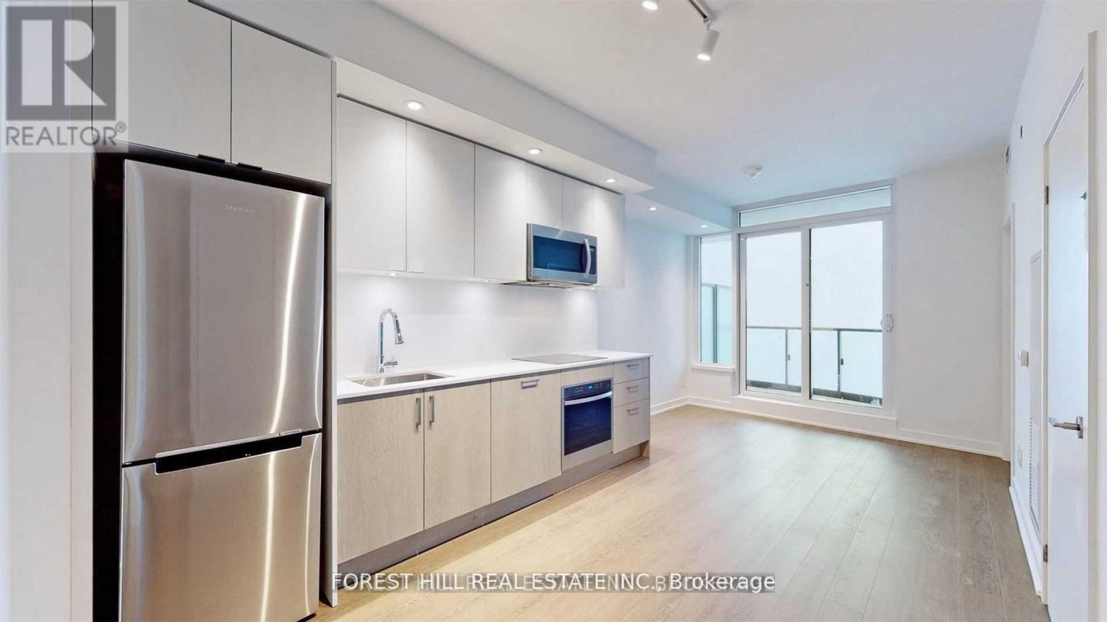 Photo 2 of 4108 1926 Lake Shore Boulevard W, Toronto ON