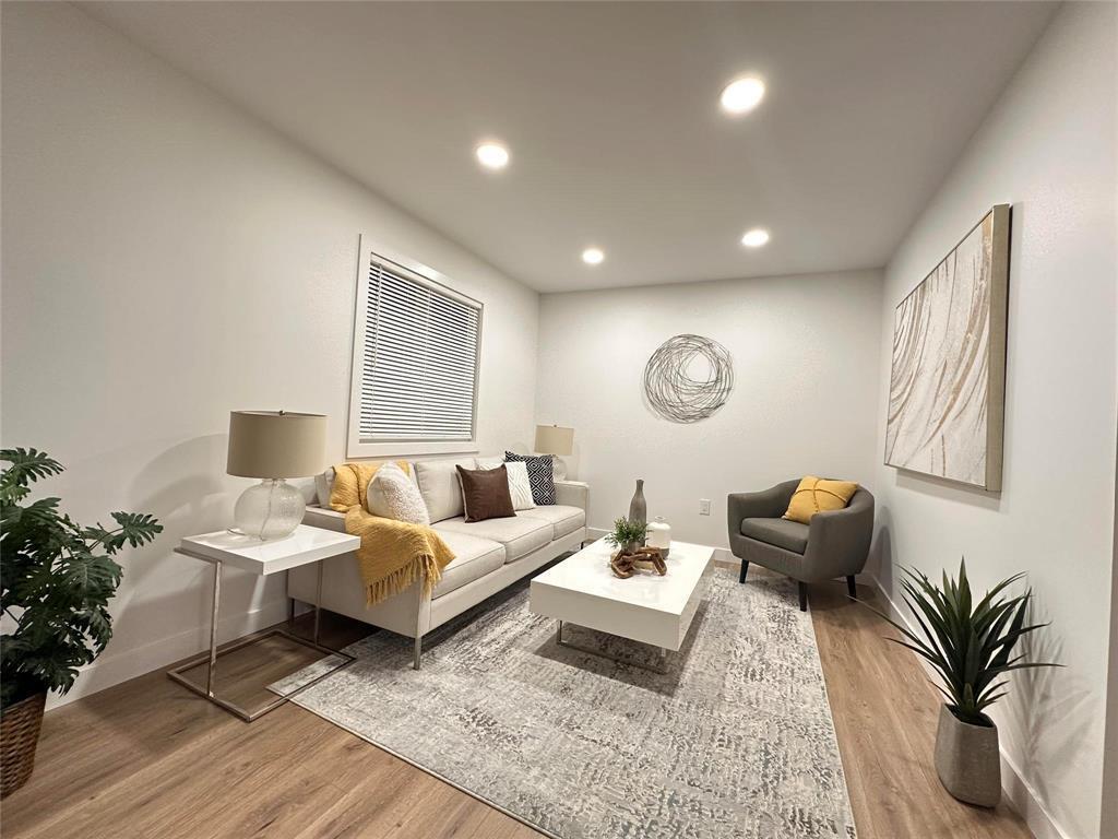 Photo 9 of 102 591 Washington Avenue, Winnipeg MB