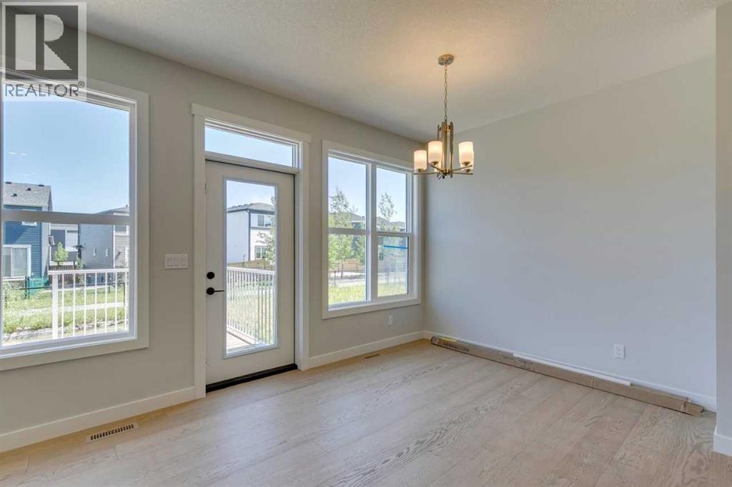 Photo 18 of 126 Belmont Passage Sw, Calgary AB