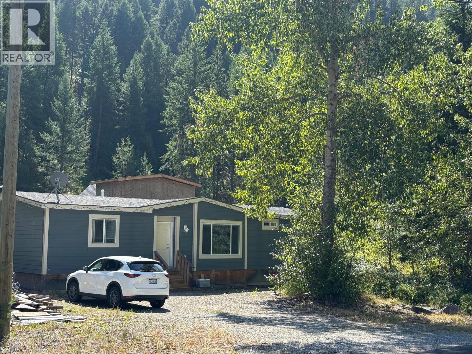 3520 33 Highway - 1