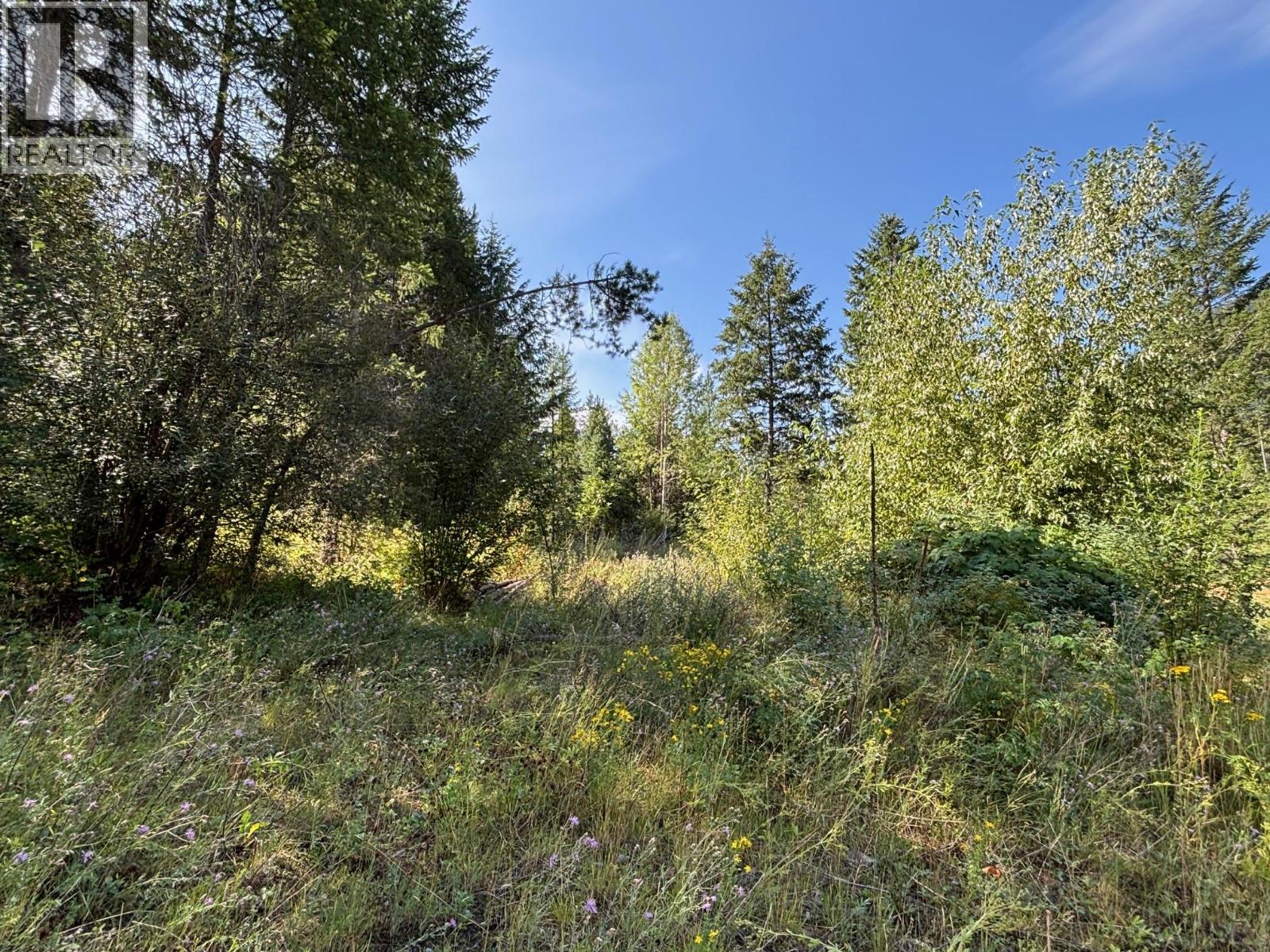 3520 33 Highway - 20