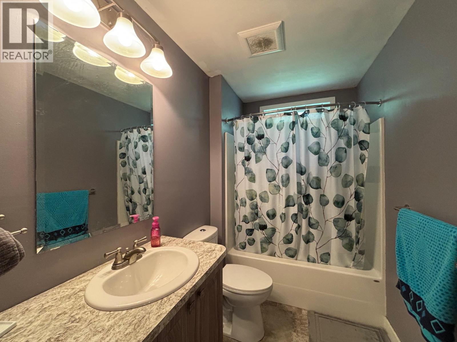 3520 33 HIGHWAY - 10