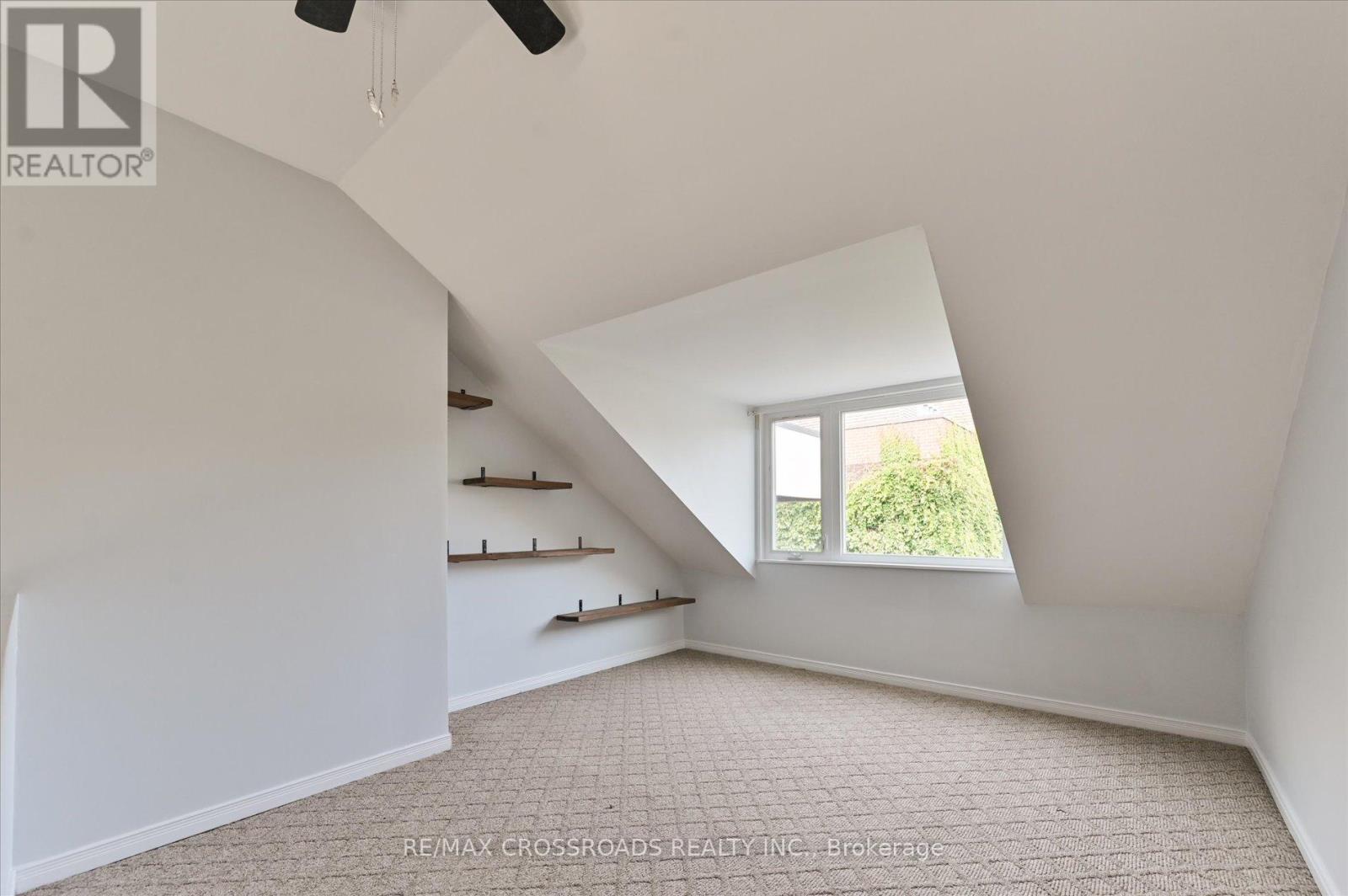Photo 6 of 269 Ontario Street, Toronto ON