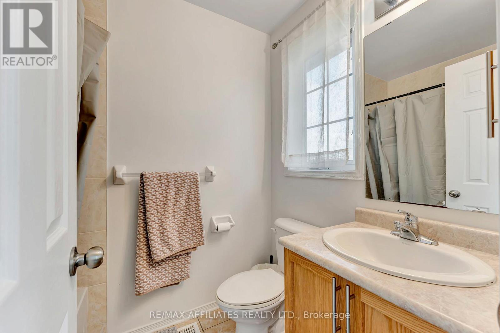 Photo 15 of 1008 Klondike Road, Ottawa ON