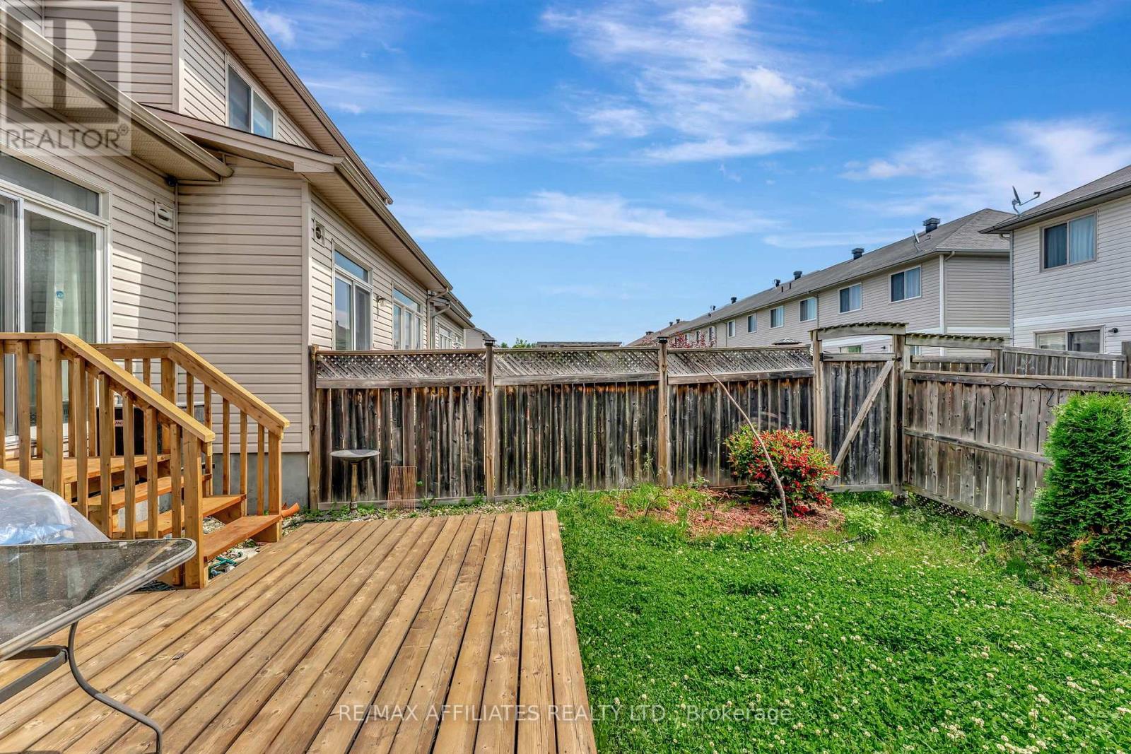 Photo 11 of 1008 Klondike Road, Ottawa ON