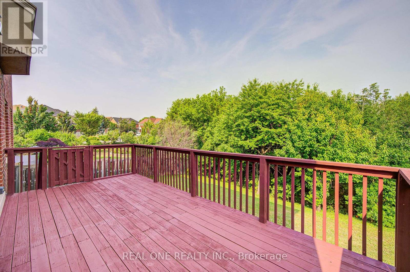 Photo 29 of 21 Moraine Ridge Drive, Richmond Hill ON