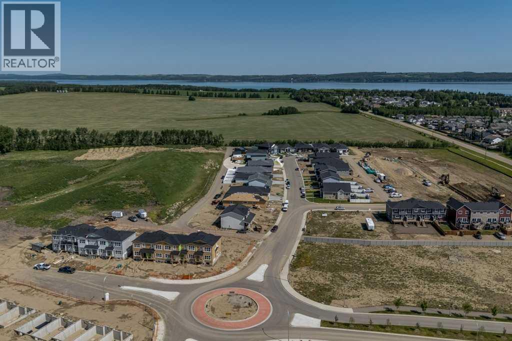 Photo 16 of 139 Gray Close, Sylvan Lake AB