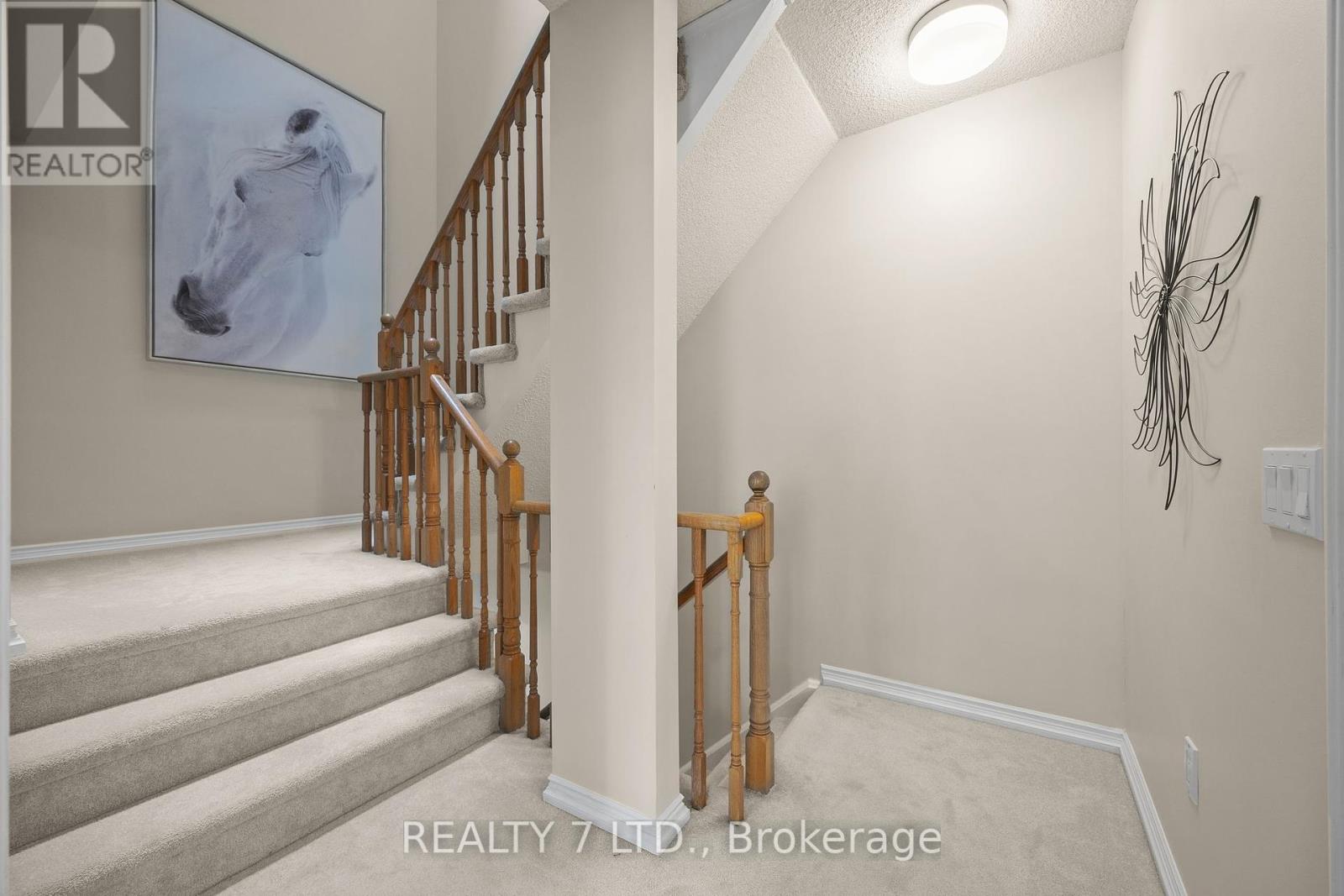 Photo 11 of 809 900 Steeles Avenue W, Vaughan ON