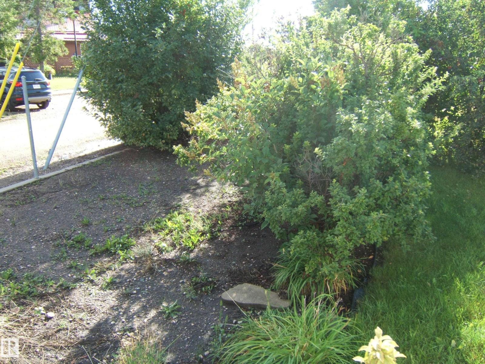 Photo 10 of 4807 54 Av, Two Hills AB