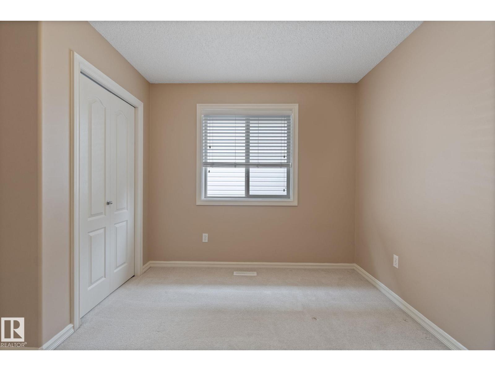 Photo 10 of 818 Barnes Link Li Sw, Edmonton AB