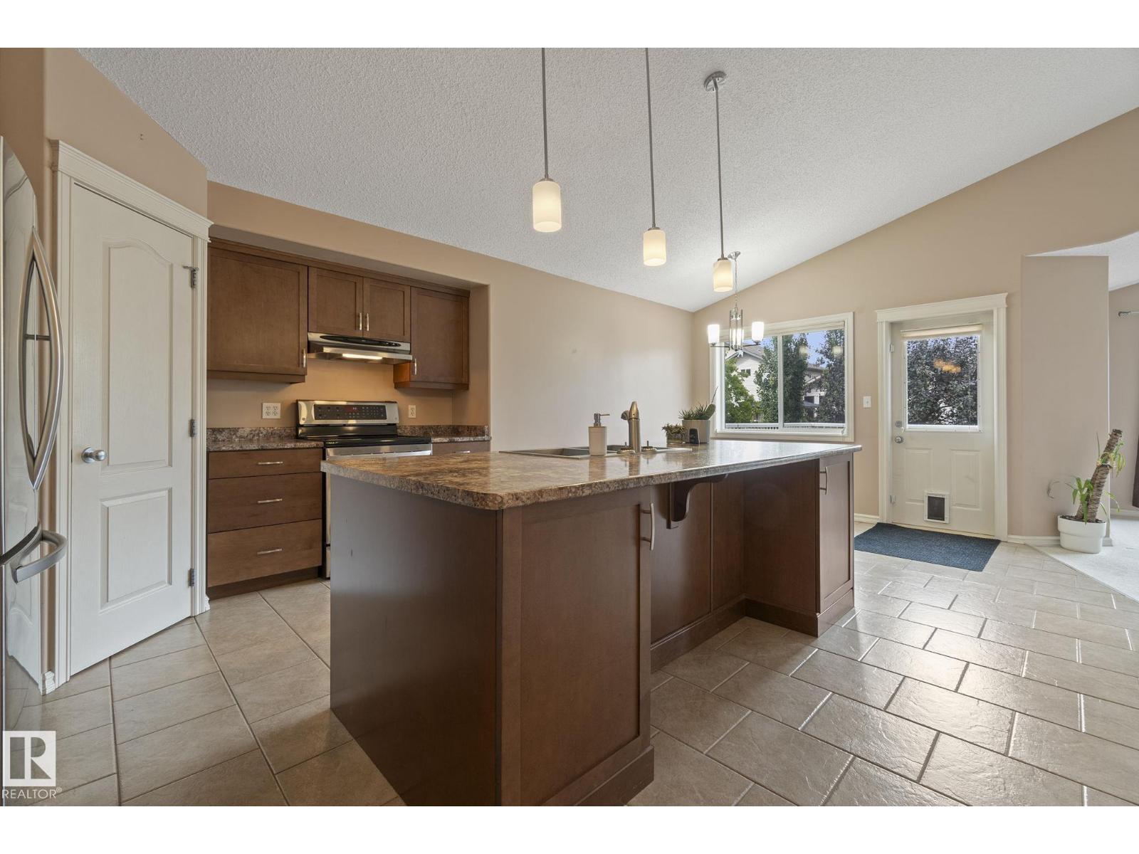 Photo 33 of 818 Barnes Link Li Sw, Edmonton AB