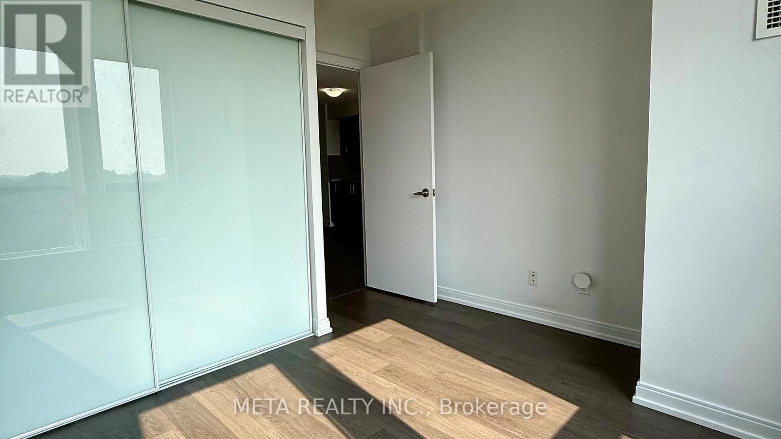 Photo 14 of 607 255 Village Green Square, Toronto ON