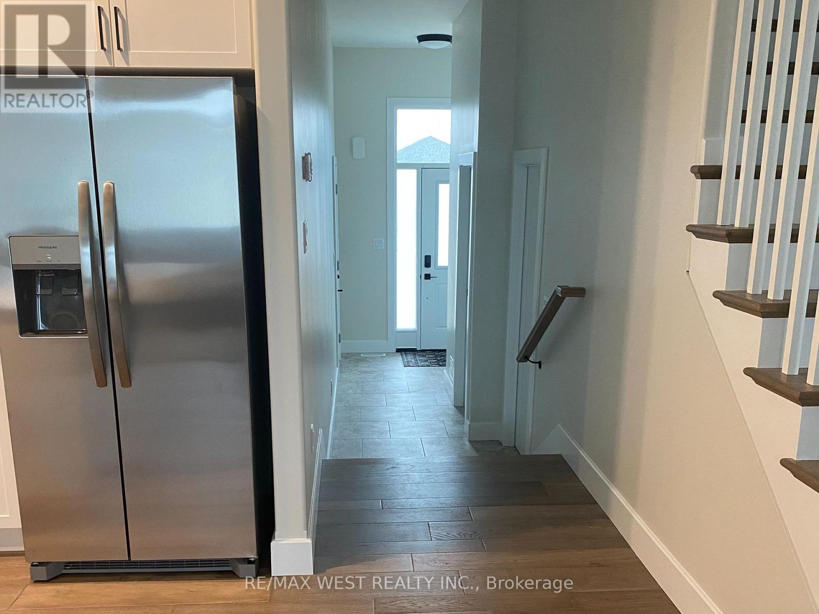 Photo 13 of 34 Dusenbury Drive, Loyalist ON