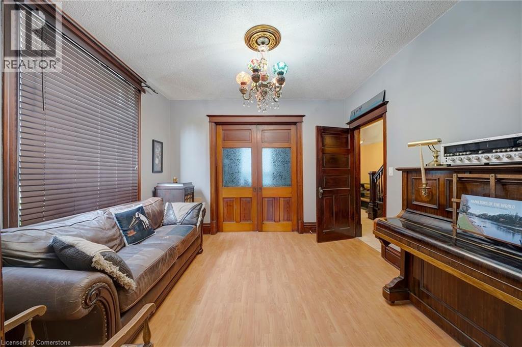 Photo 11 of 230 Mary Street, Hamilton ON