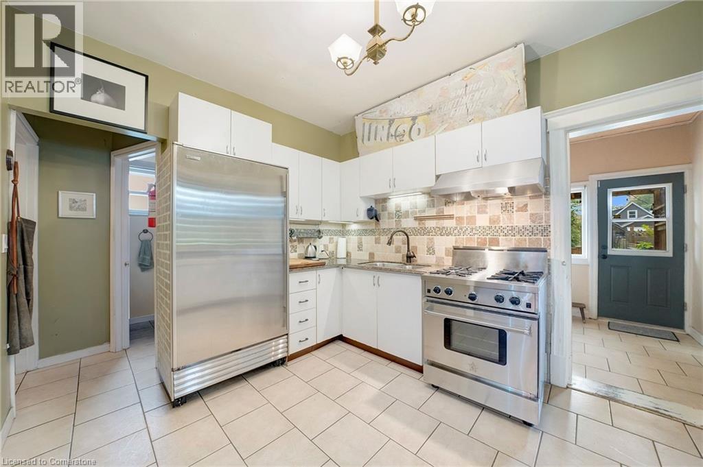 Photo 13 of 230 Mary Street, Hamilton ON