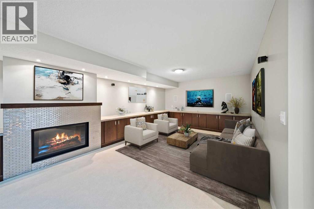 Single Family House Bungalow for Sale in  Malibou Road SW Mayfair Calgary 
