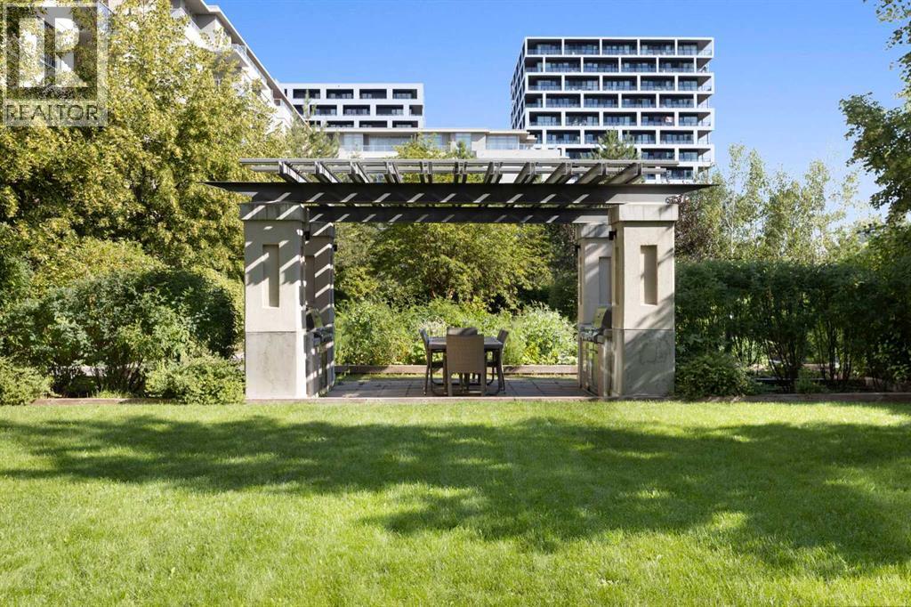 Single Family House for Sale in    Street NE Bridgeland/Riverside Calgary 