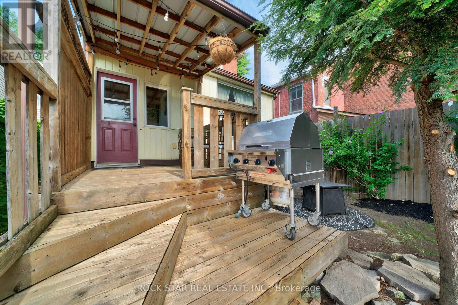 Photo 32 of 230 Mary Street, Hamilton ON