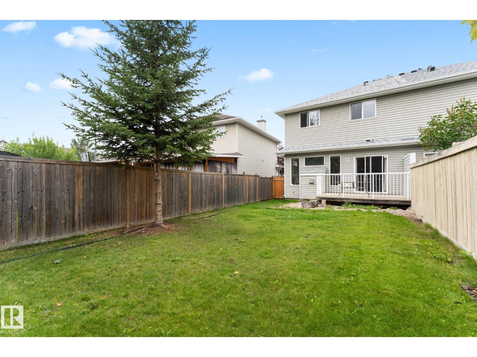 Photo 2 of 7831 8 Av Sw, Edmonton AB