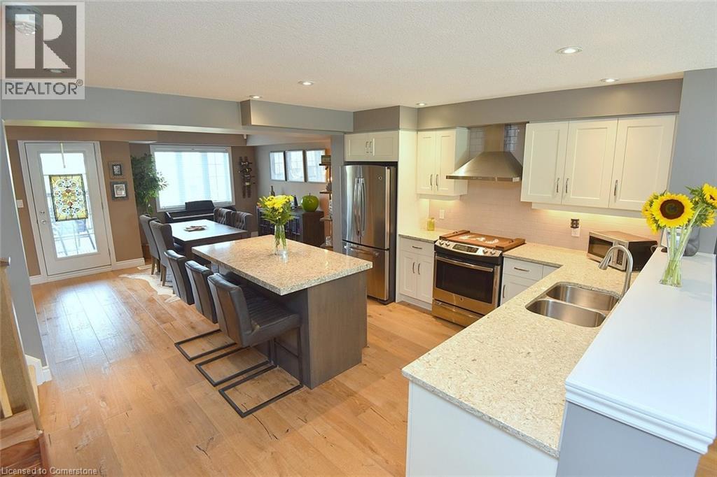 Photo 18 of 55 Jeffrey Drive, Guelph ON