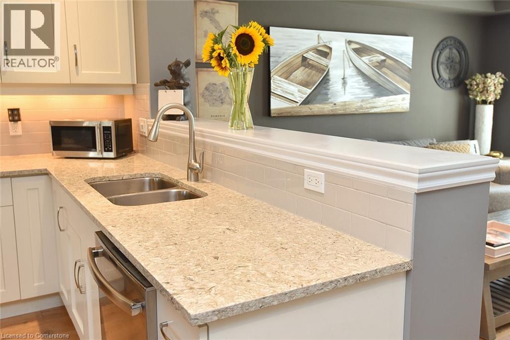 Photo 47 of 55 Jeffrey Drive, Guelph ON