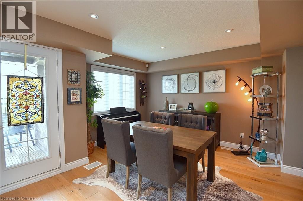 Photo 24 of 55 Jeffrey Drive, Guelph ON
