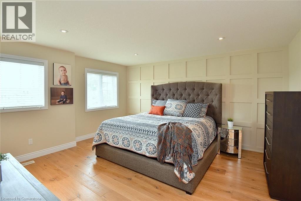 Photo 32 of 55 Jeffrey Drive, Guelph ON