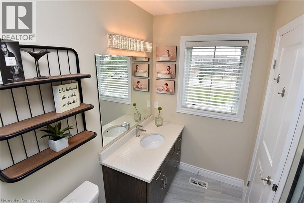 Photo 48 of 55 Jeffrey Drive, Guelph ON