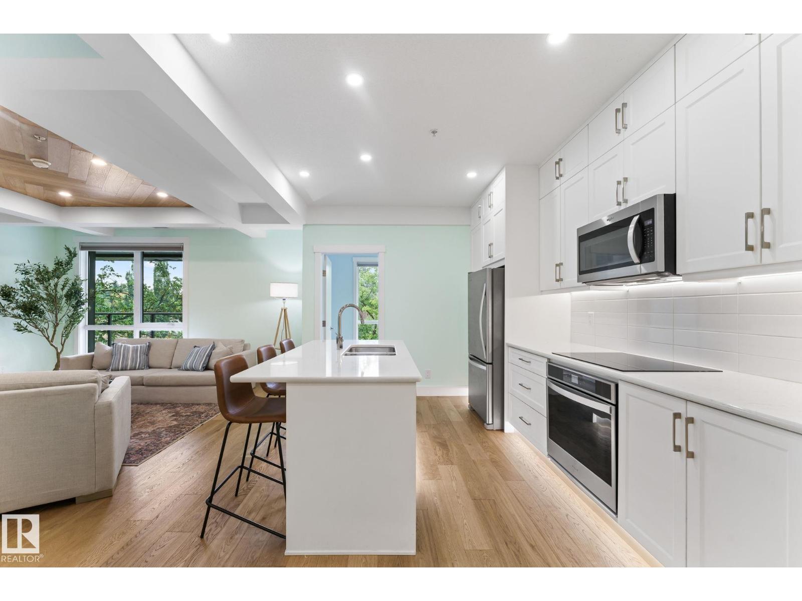 Photo 17 of 303 11503 76 Av Nw, Edmonton AB