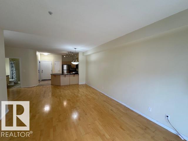 Photo 10 of 311 4304 139 Av Nw, Edmonton AB