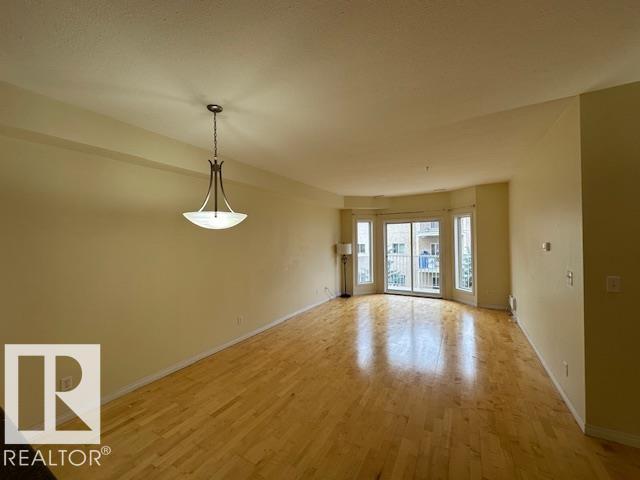 Photo 13 of 311 4304 139 Av Nw, Edmonton AB