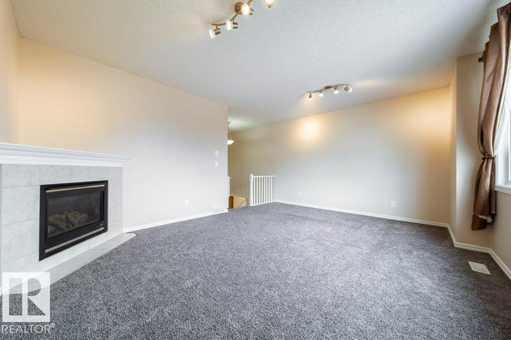 Photo 22 of 16117 49 St Nw, Edmonton AB