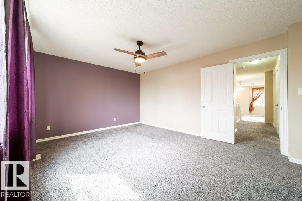 Photo 15 of 16117 49 St Nw, Edmonton AB