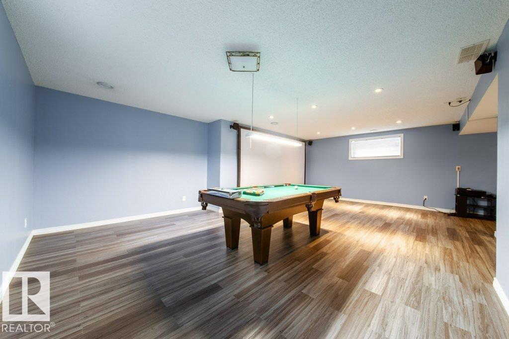 Photo 25 of 16117 49 St Nw, Edmonton AB