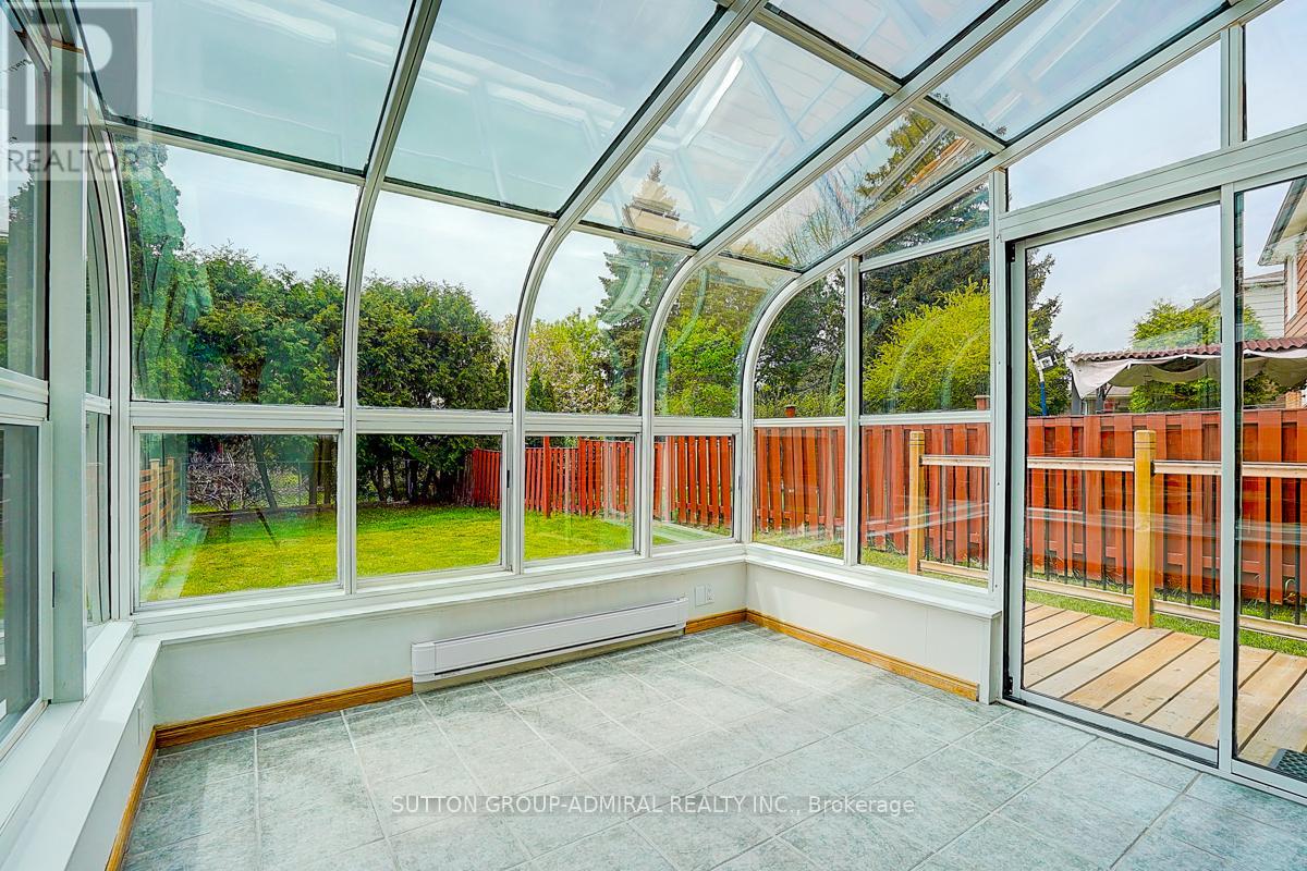Photo 10 of 157 Angus Drive, Toronto ON
