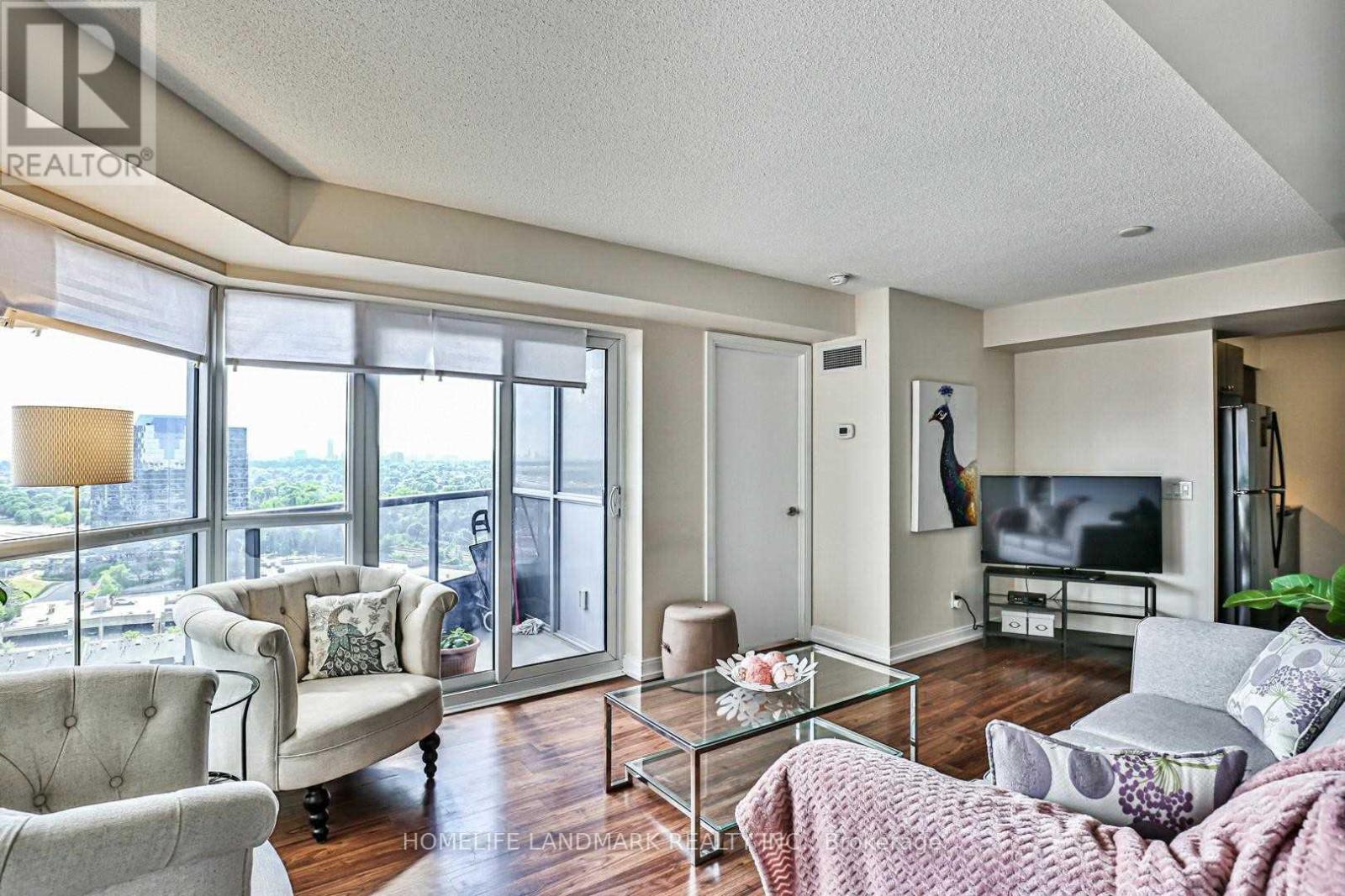 Photo 15 of 1714 181 Village Green Square, Toronto ON