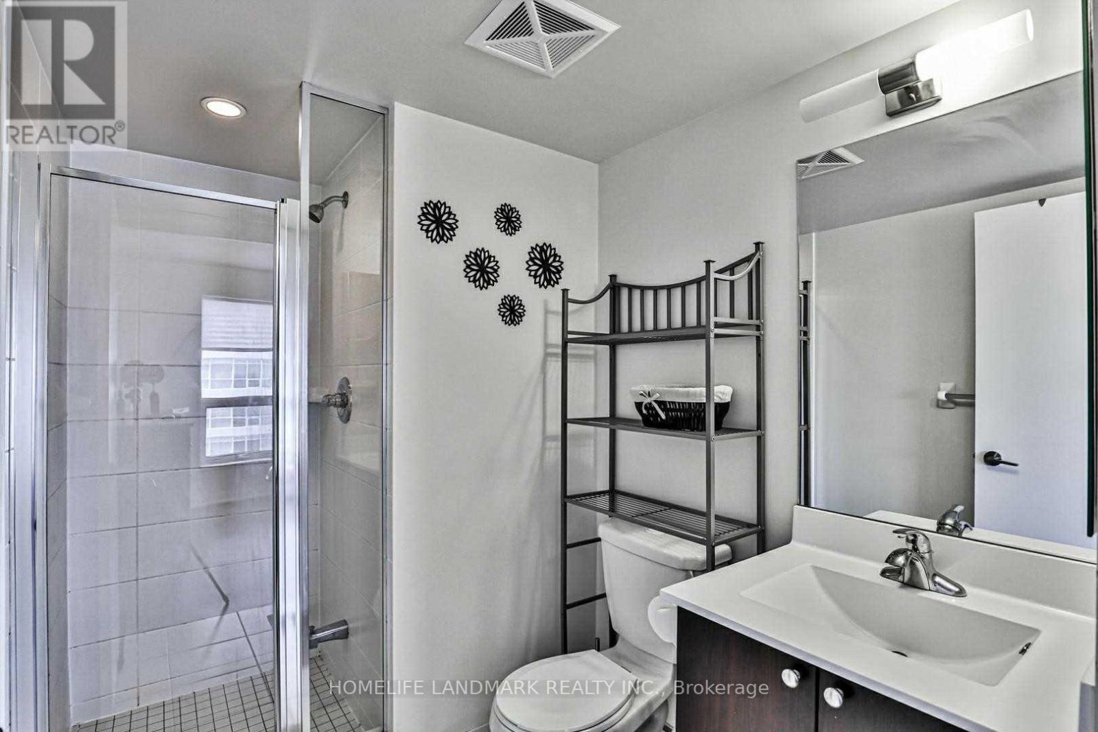 Photo 20 of 1714 181 Village Green Square, Toronto ON