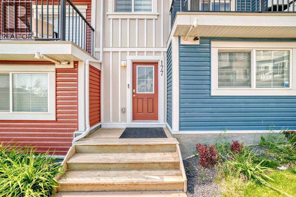 Single Family House for Sale in  Nolancrest Common NW Nolan Hill Calgary 