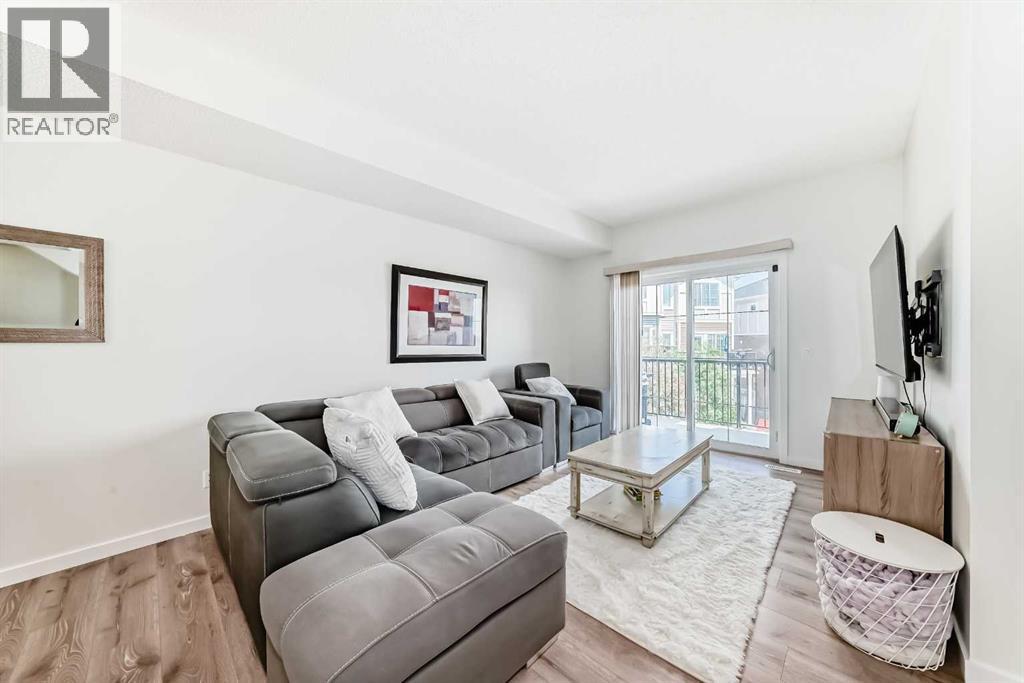 177 Nolancrest Common NW, Calgary, Alberta