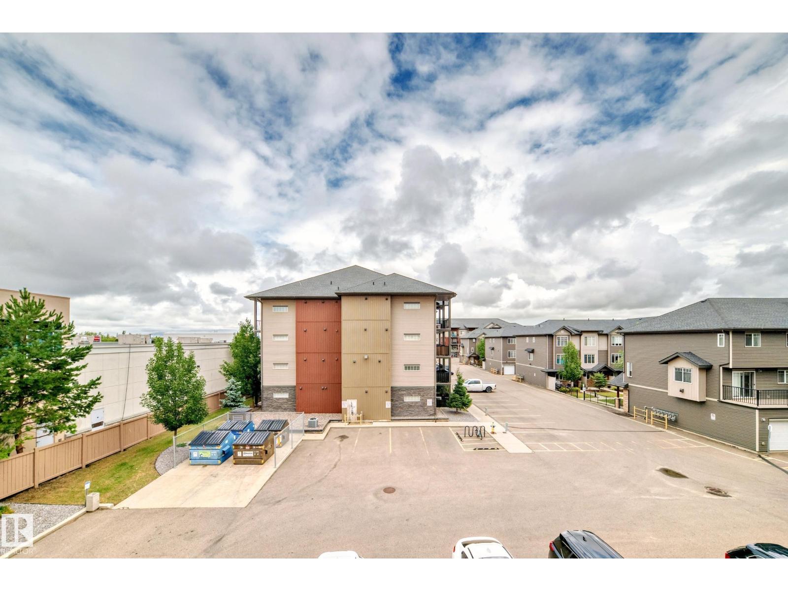 Photo 19 of 303 9517 160 Av Nw, Edmonton AB