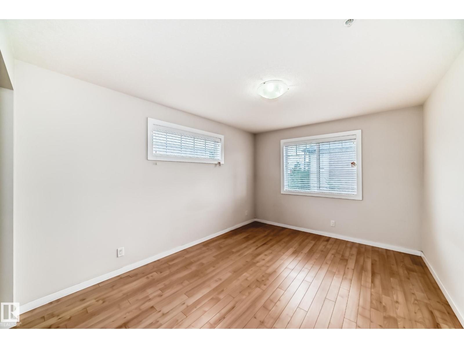 Photo 21 of 303 9517 160 Av Nw, Edmonton AB