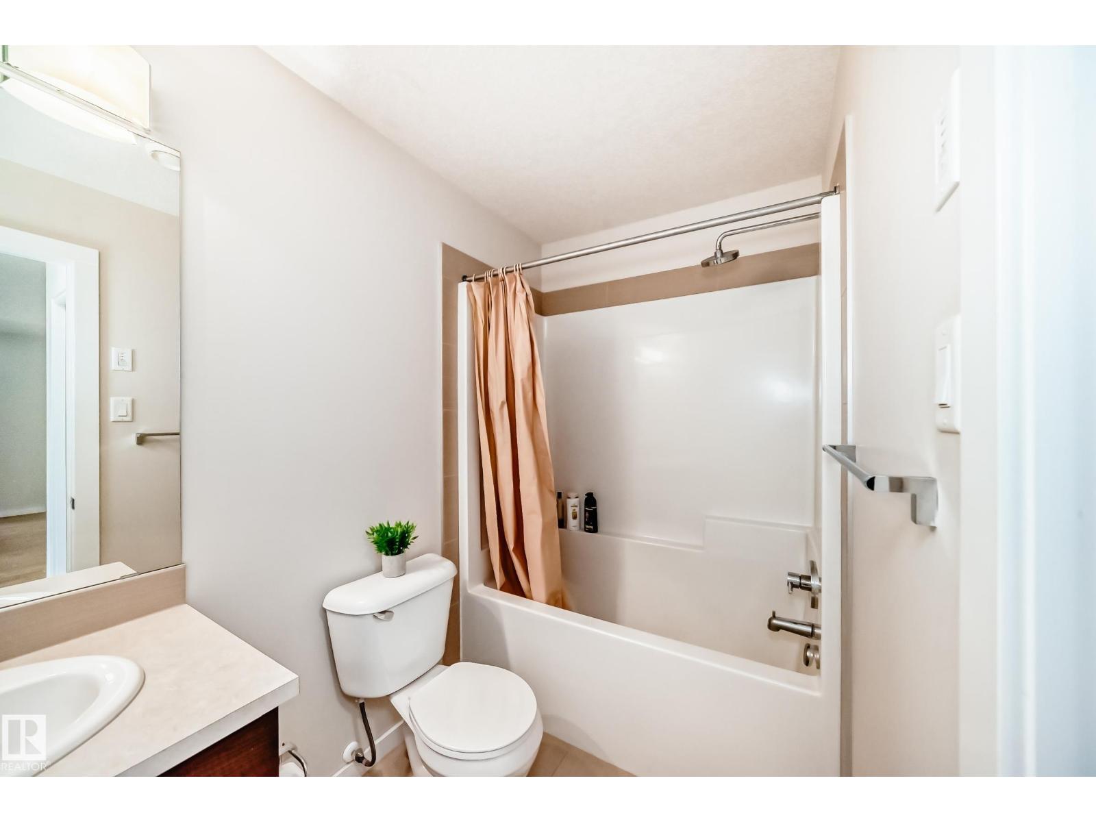 Photo 30 of 303 9517 160 Av Nw, Edmonton AB