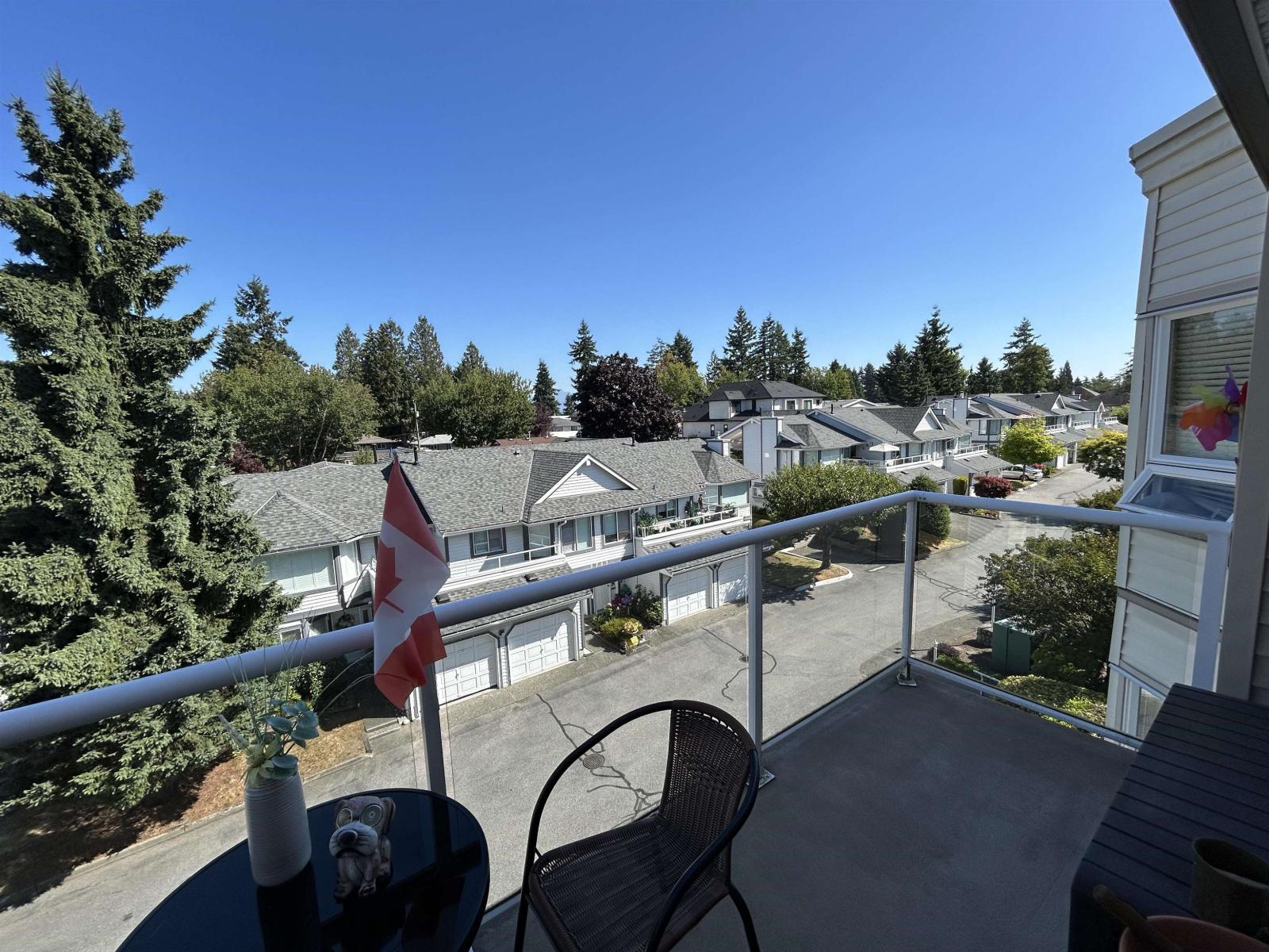 Photo 2 of 305 9295 122 Street, Surrey BC