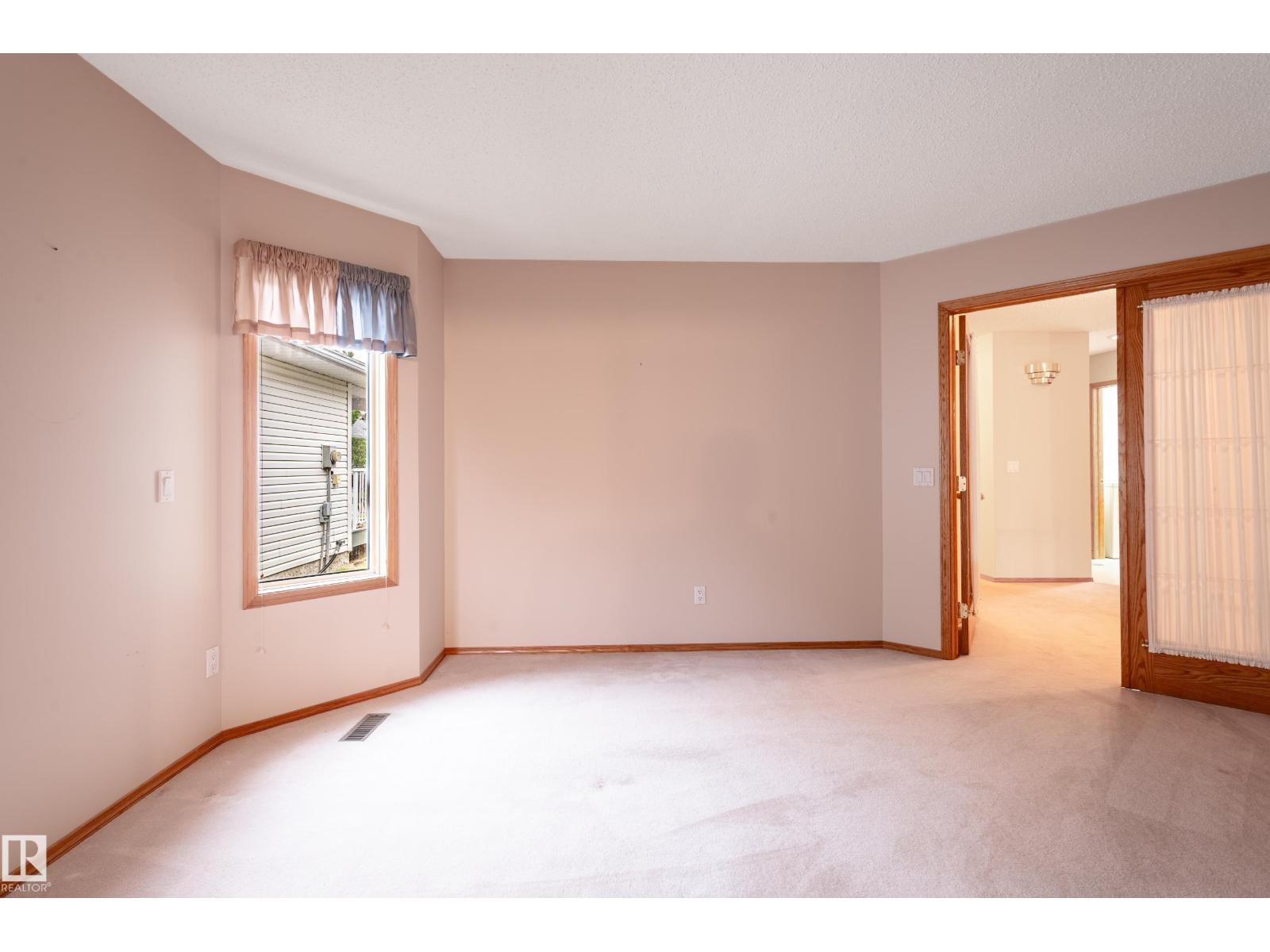 Photo 18 of 104 Lakeside Pl, Leduc AB