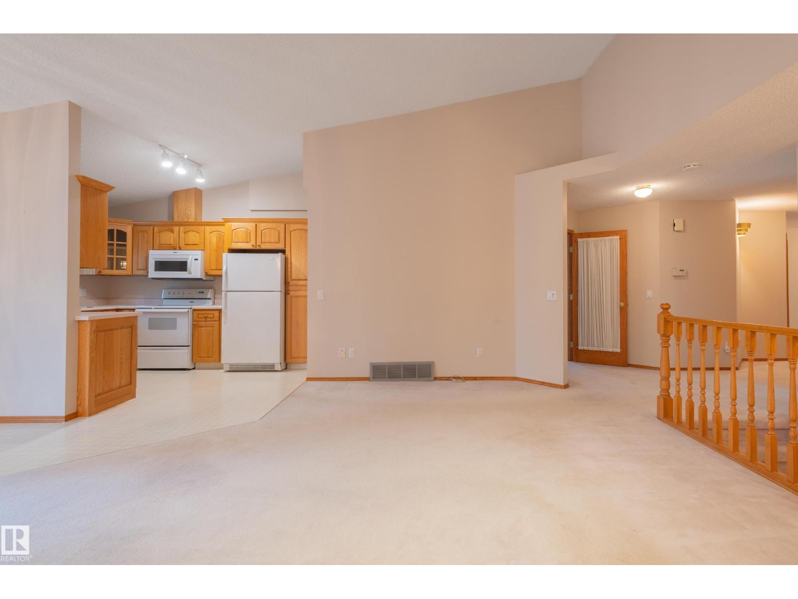 Photo 29 of 104 Lakeside Pl, Leduc AB