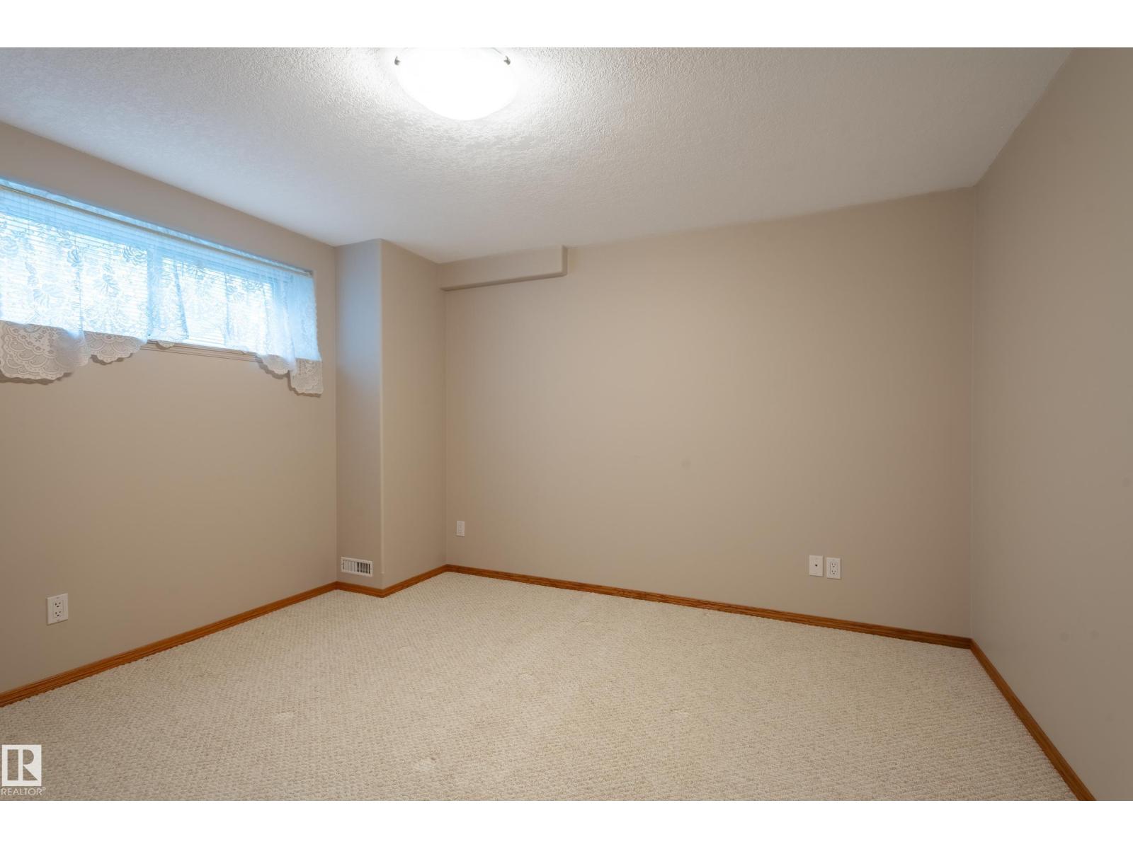 Photo 49 of 104 Lakeside Pl, Leduc AB