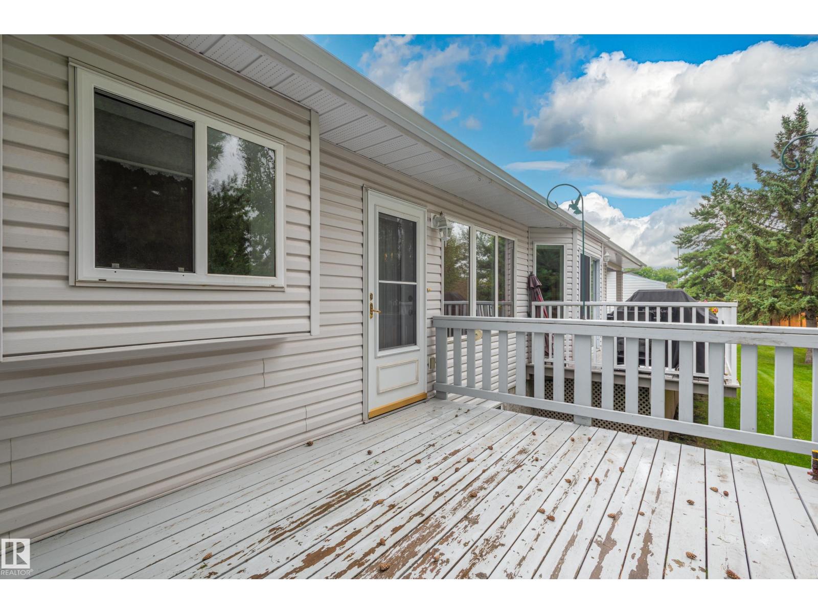 Photo 61 of 104 Lakeside Pl, Leduc AB