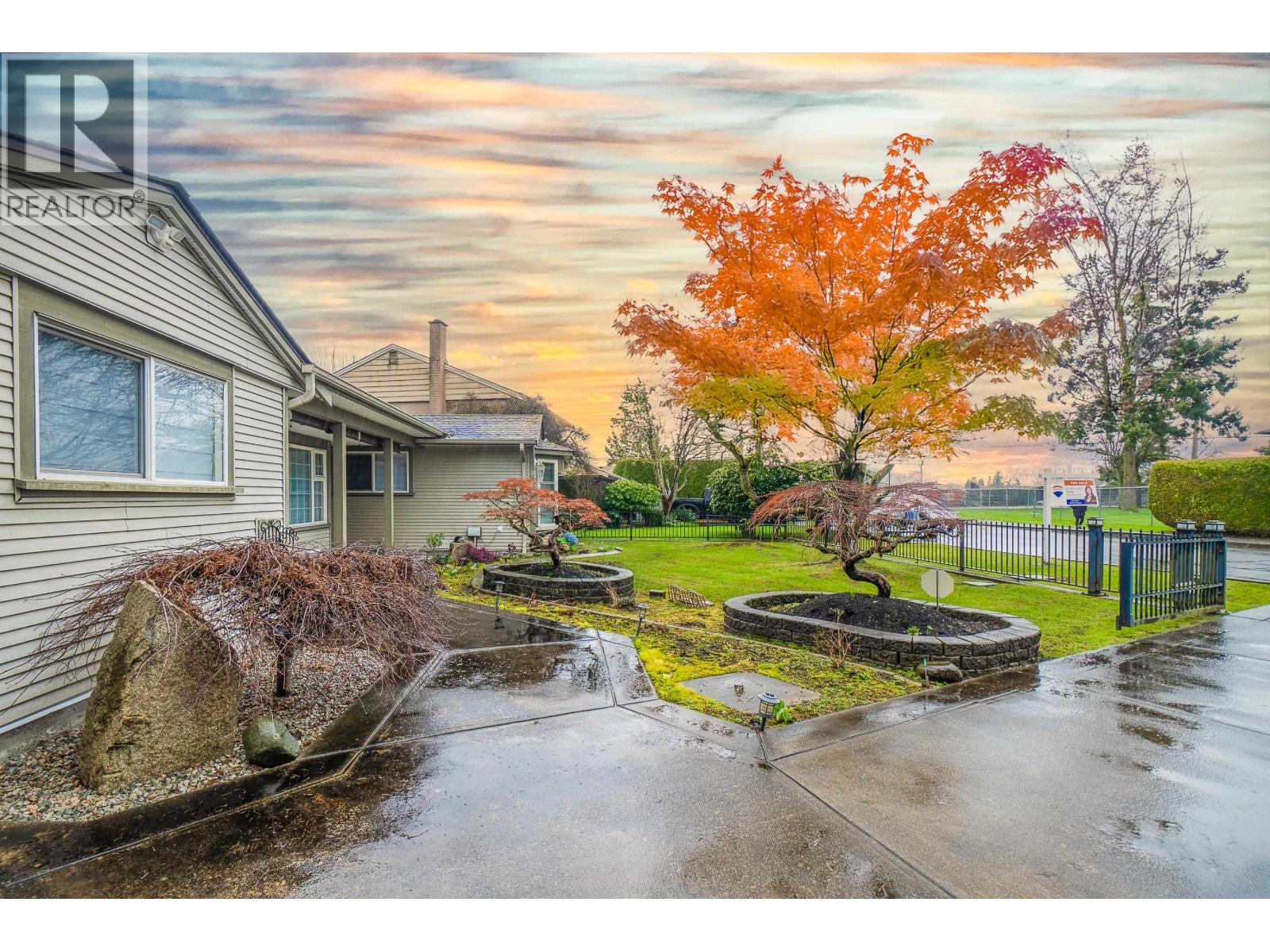 10060 SWINTON CRESCENT, Richmond