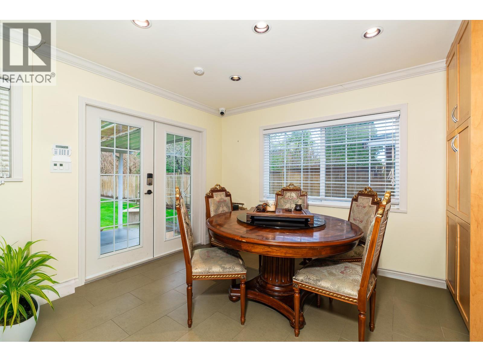 10060 SWINTON CRESCENT, Richmond